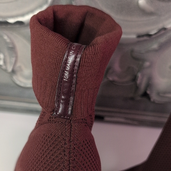 Steve Madden Maroon Heeled Boots - Picture 7 of 7